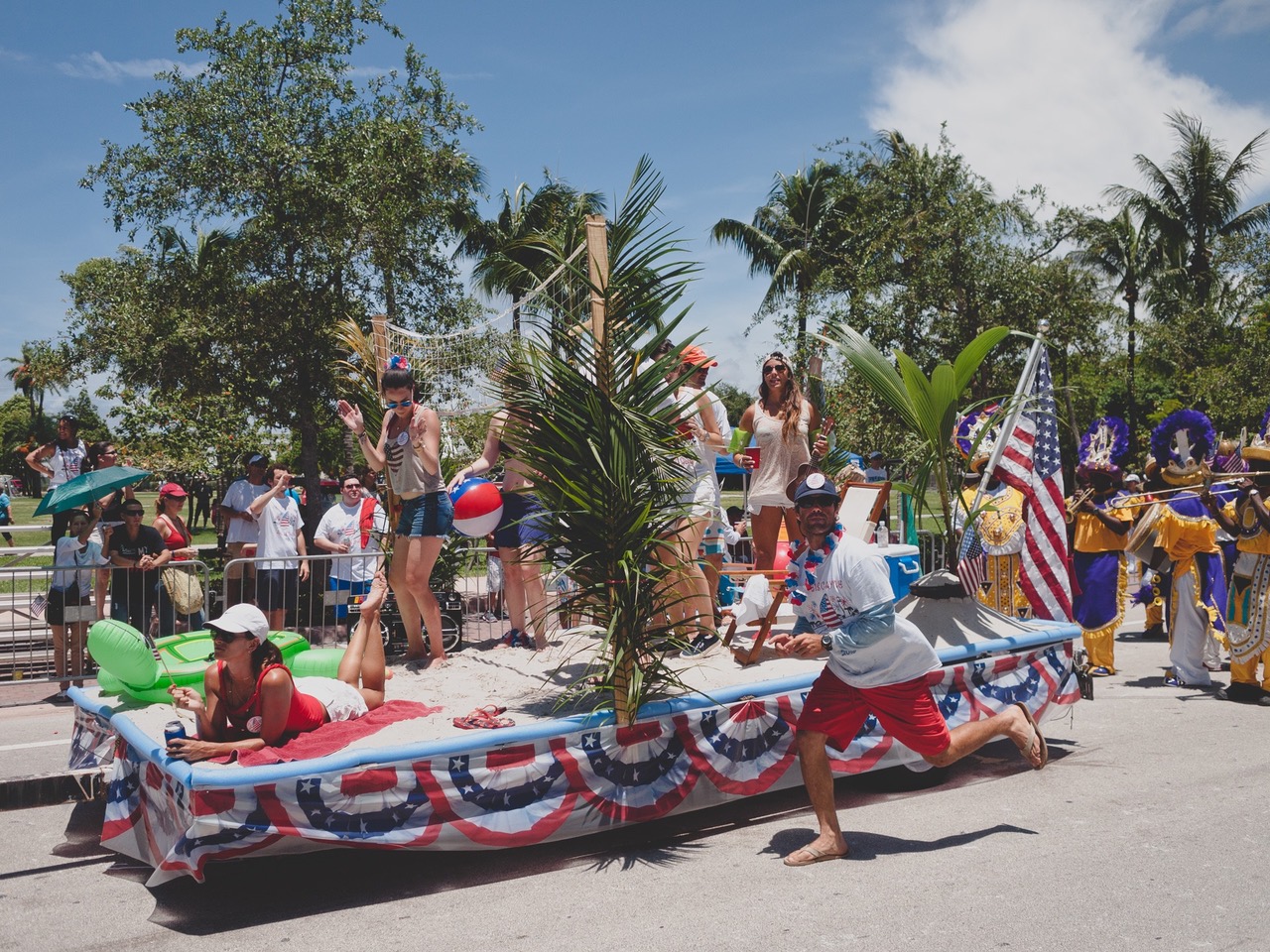July4-Float